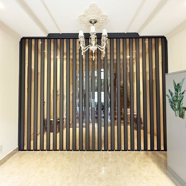 cửa lưới chống muỗi cho nhà có trẻ nhỏ